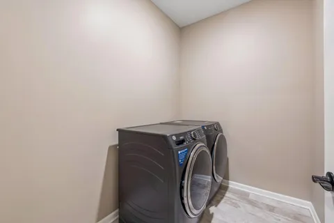 $650,000 | 2055 Oakpointe Drive, Waconia, MN 55387