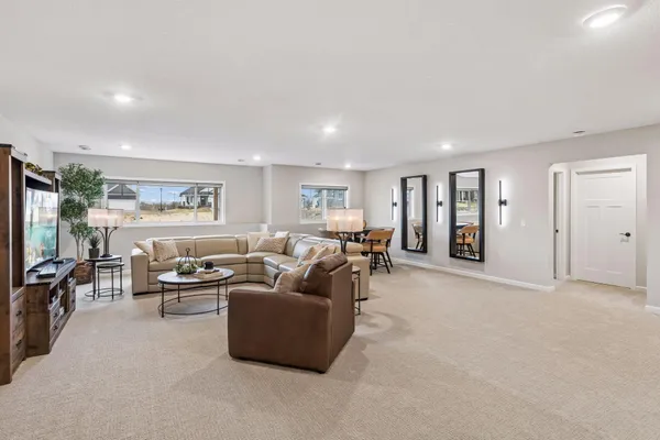 $625,000 | 2055 Oakpointe Drive, Waconia, MN 55387
