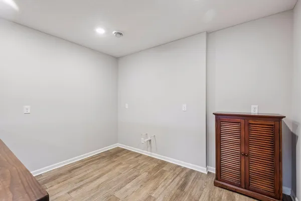 $625,000 | 2055 Oakpointe Drive, Waconia, MN 55387