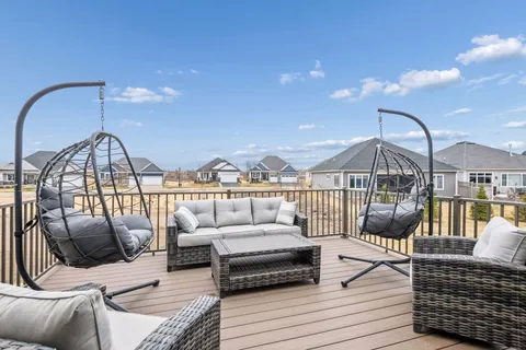 $650,000 | 2055 Oakpointe Drive, Waconia, MN 55387