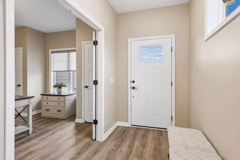 $650,000 | 2055 Oakpointe Drive, Waconia, MN 55387