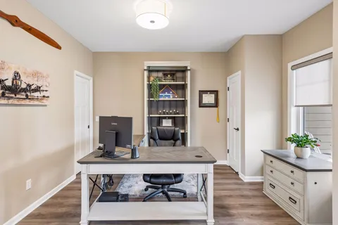 $650,000 | 2055 Oakpointe Drive, Waconia, MN 55387