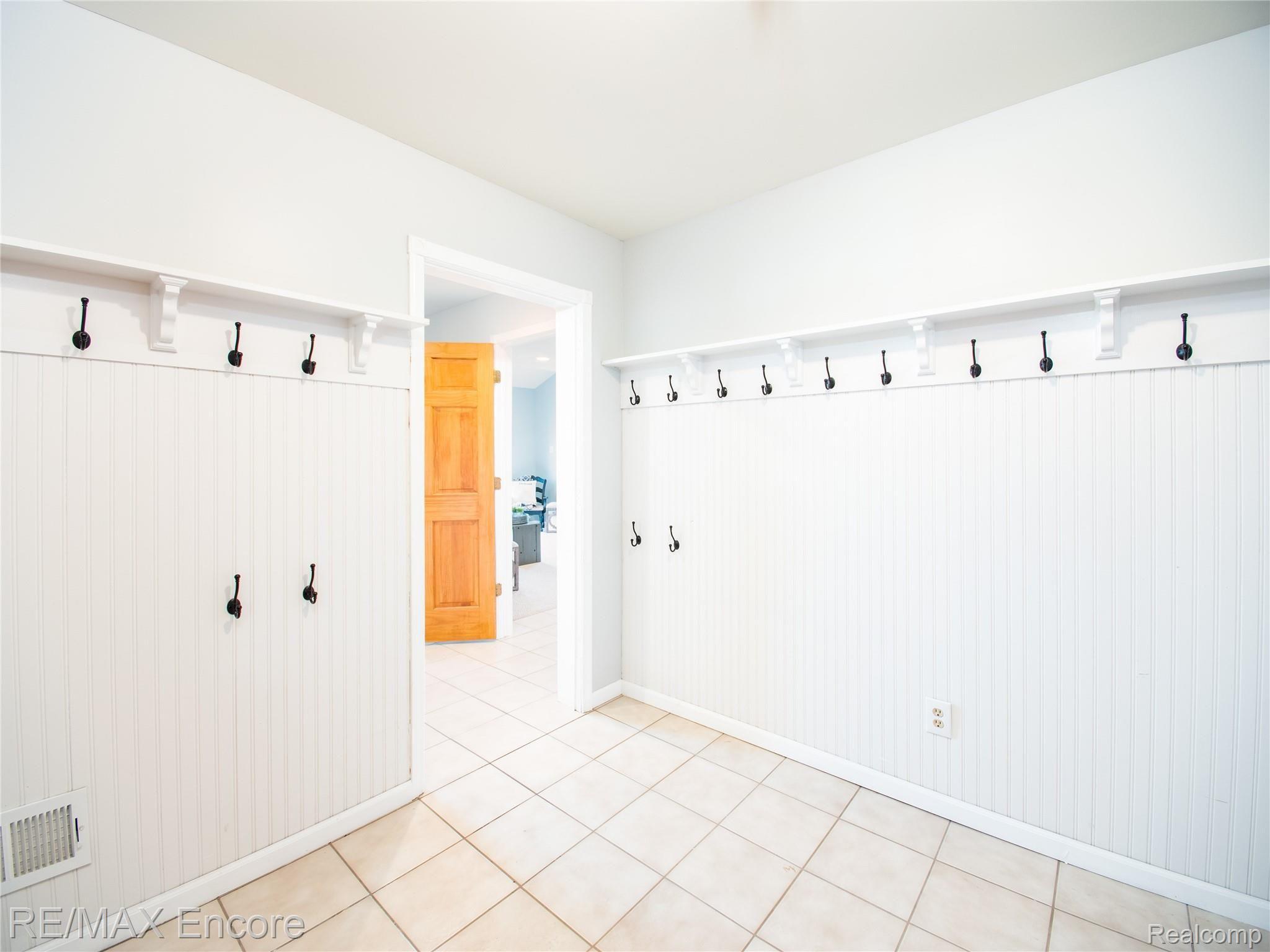 4815 Shoemaker Road Almont, MI 48003 - Photo 17 of 37 Large Mud Room Off Garage