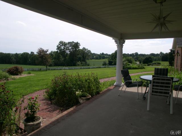460 Cedar Road Bangor, PA 18013 - Photo 7 of 30 Gallery Image 7
