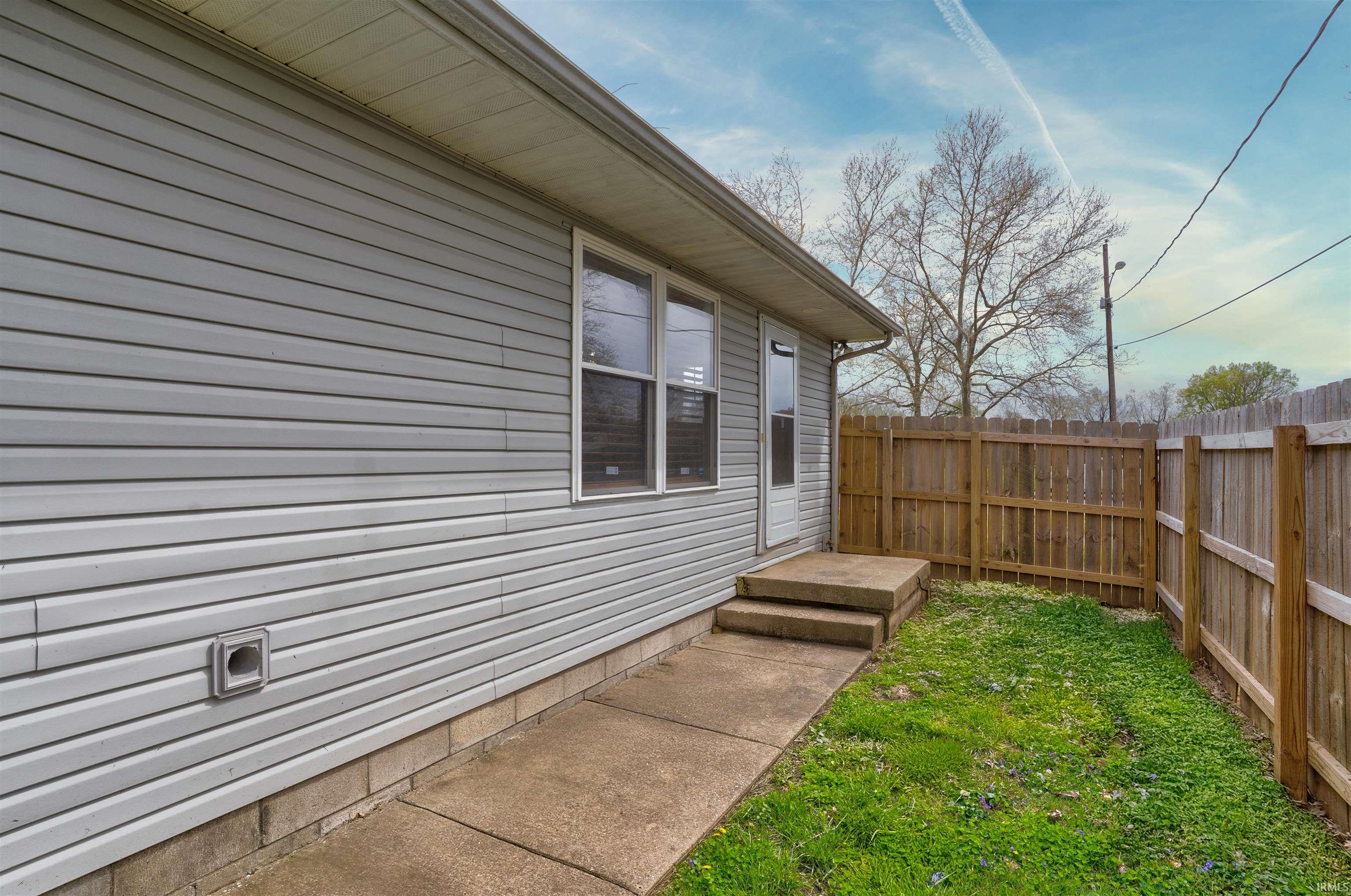 312 Monroe Avenue Evansville, IN 47713 - Photo 21 of 25