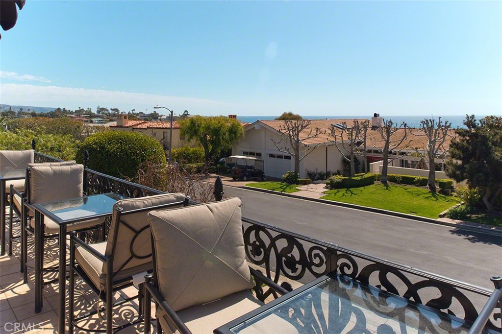 718 Emerald Bay Laguna Beach, CA 92651 - Photo 17 of 21