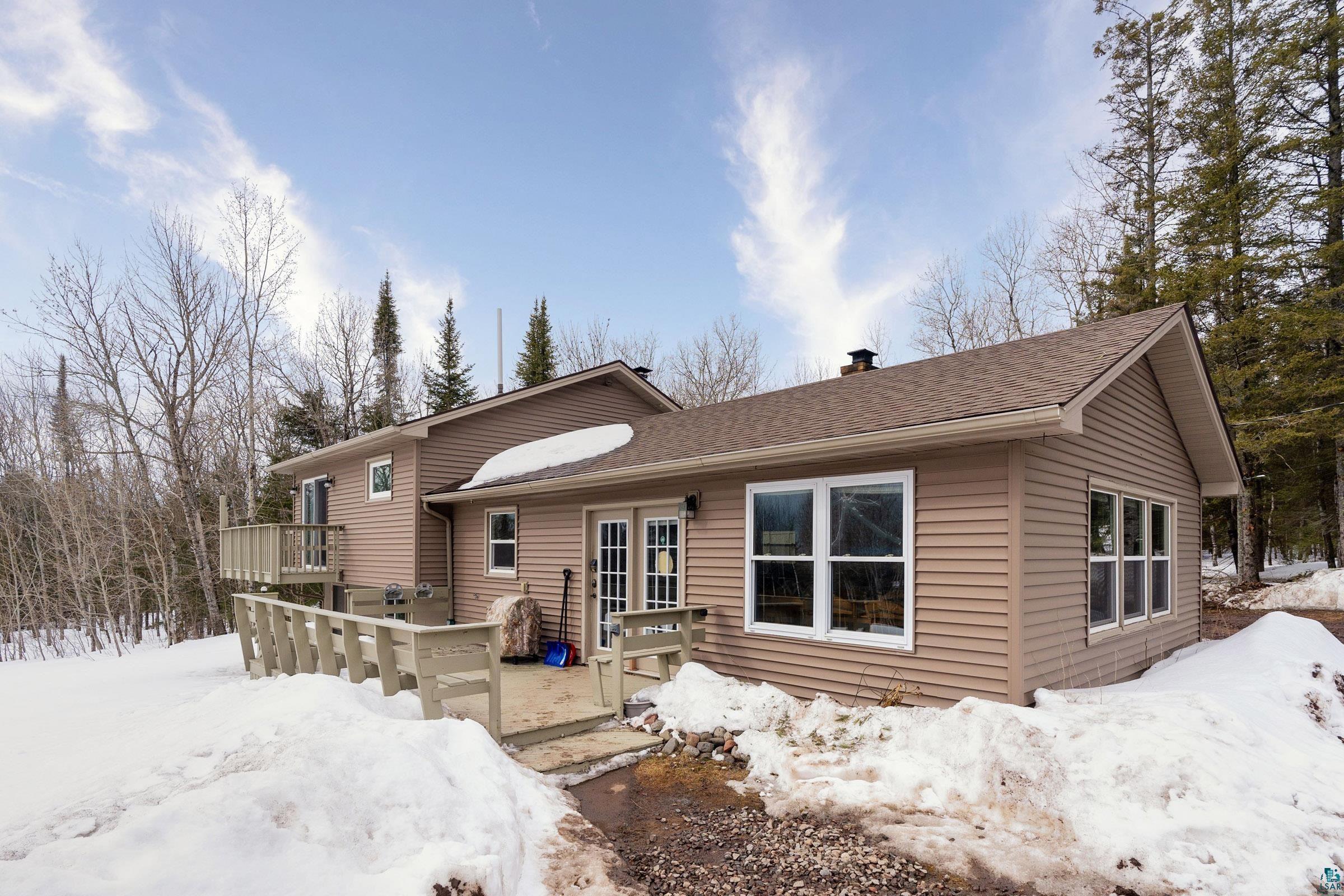 736 Stanley Road Two Harbors, MN 55616 - Photo 4 of 50