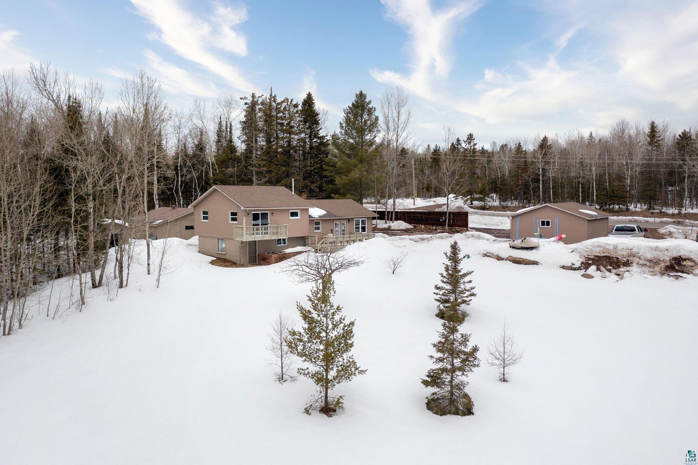 736 Stanley Road Two Harbors, MN 55616 - Photo 5 of 50