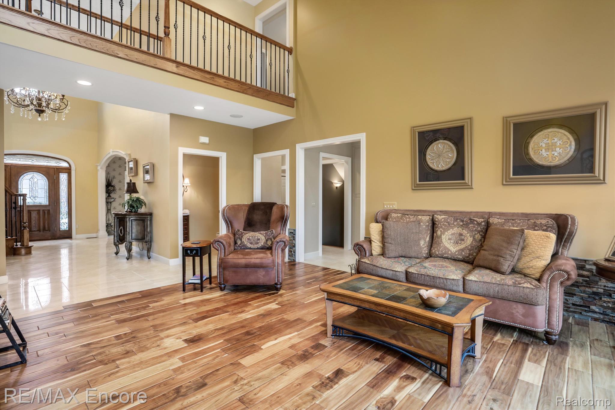 6993 Oakhurst Ridge Road Clarkston, MI 48348 - Photo 21 of 58 View from Great Room to Foyer