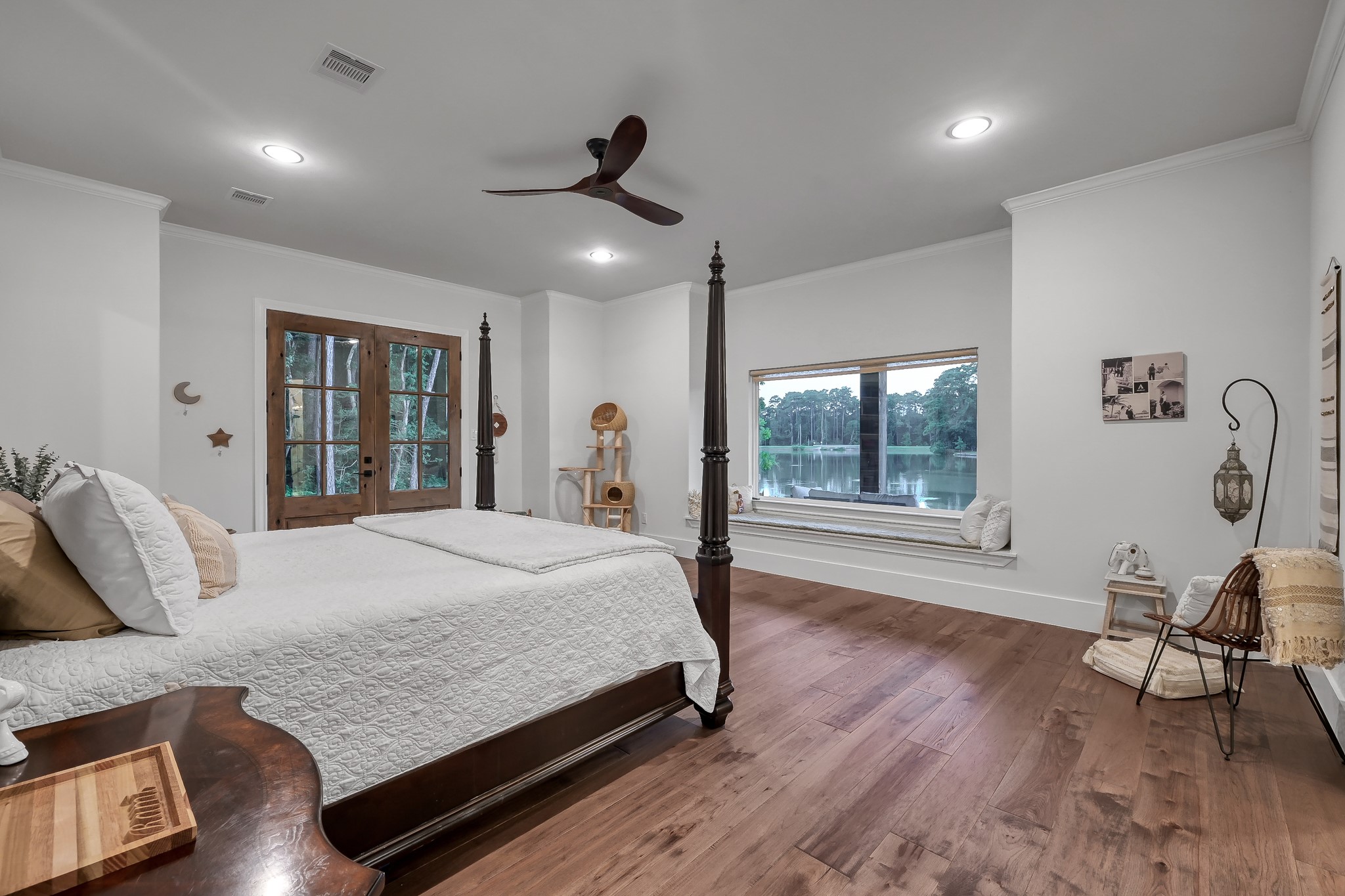 15937 Stagecoach Road Stagecoach, TX 77355 - Photo 20 of 50 Primary retreat offers exceptional views and covered access to private patio.