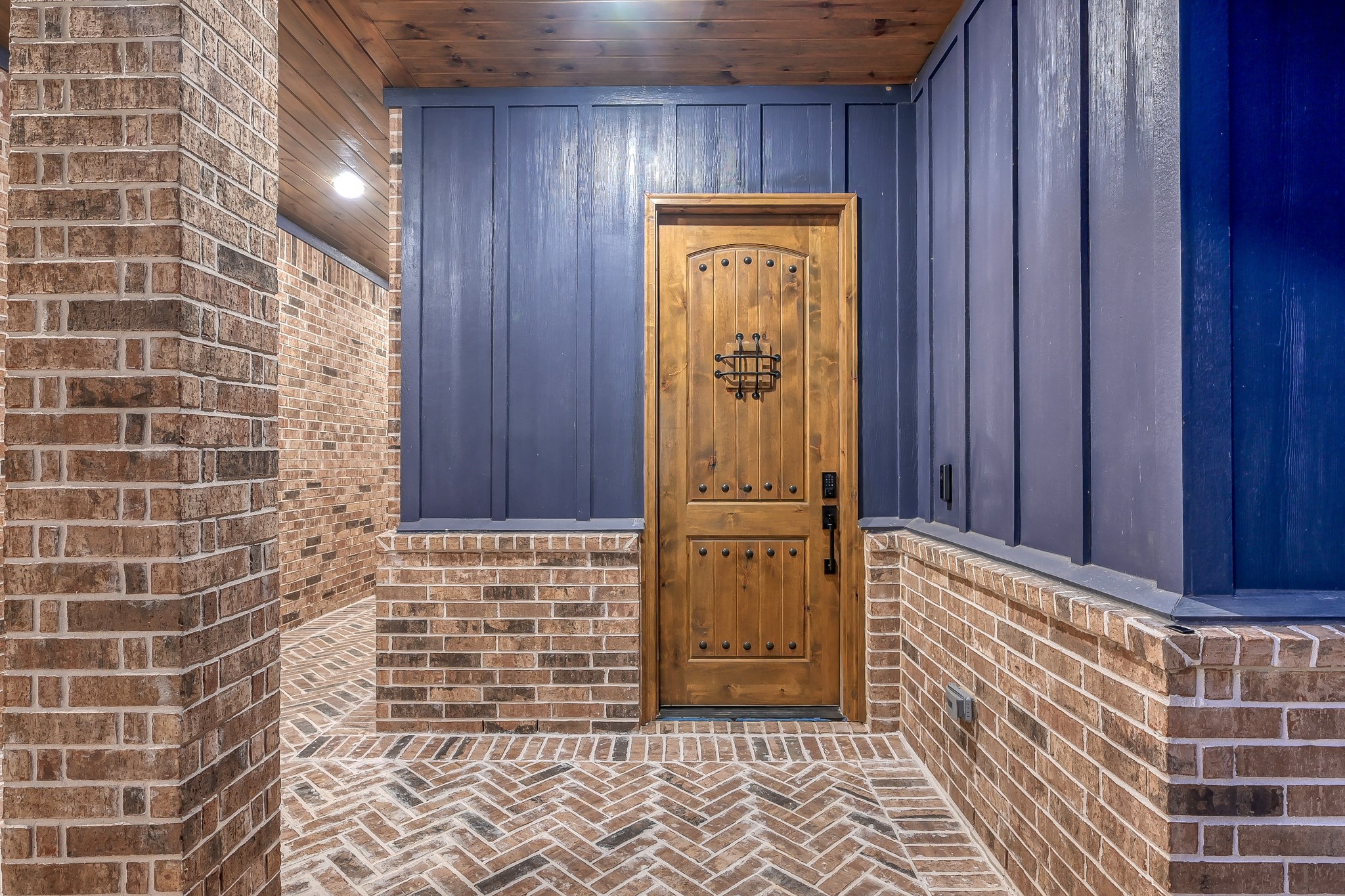 15937 Stagecoach Road Stagecoach, TX 77355 - Photo 43 of 50 Casita entrance just off the breezeway next to the main house.