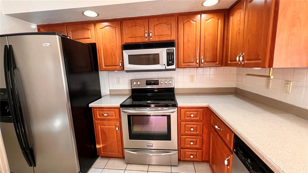 9140 Lamborn Street Spring Hill, FL 34606 - Photo 10 of 25