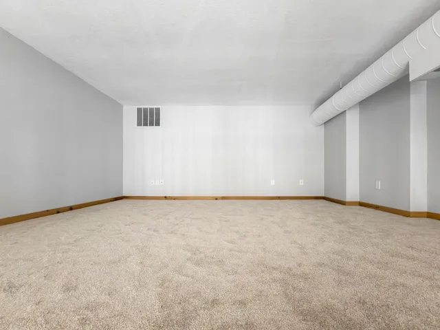 $304,900 | 500 Division Street South, Unit 7, Northfield, MN 55057