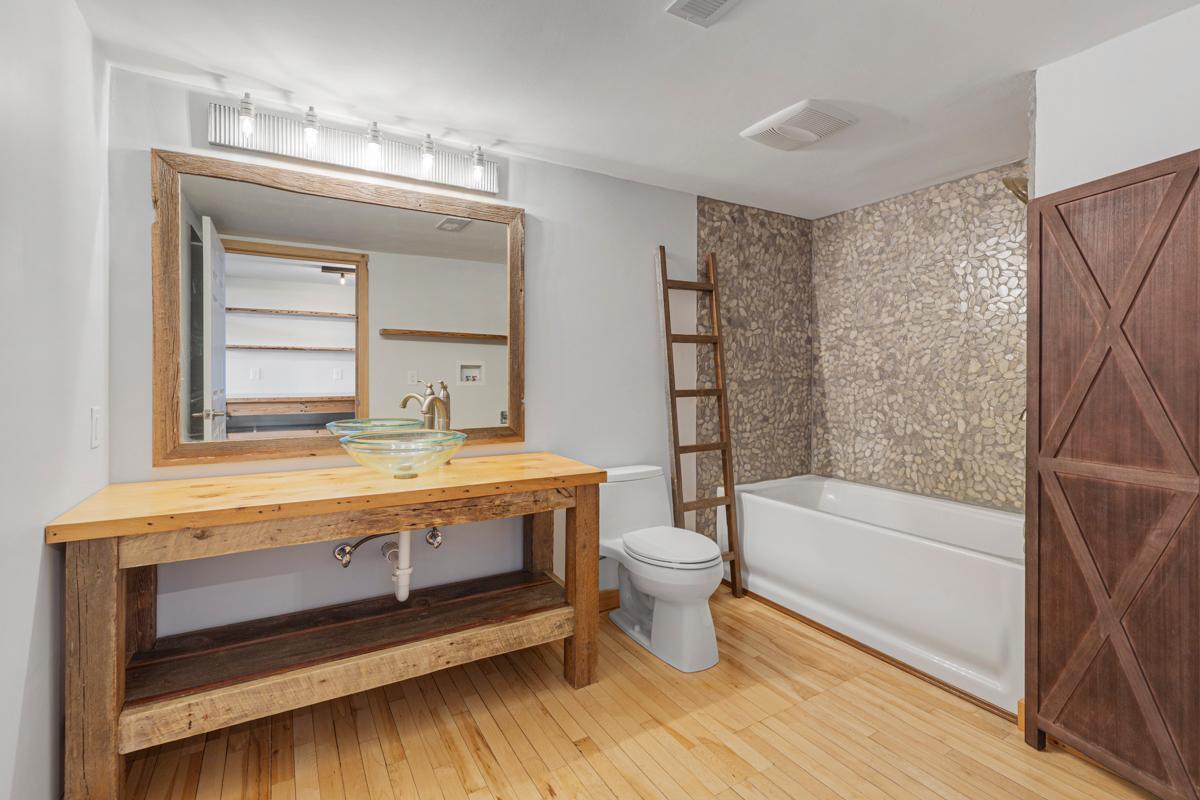 500 Division Street South, Unit 7 Northfield, MN 55057 - Photo 17 of 20