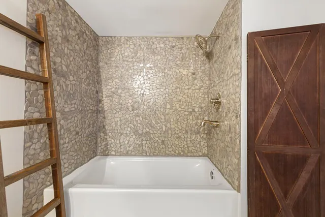 $304,900 | 500 Division Street South, Unit 7, Northfield, MN 55057