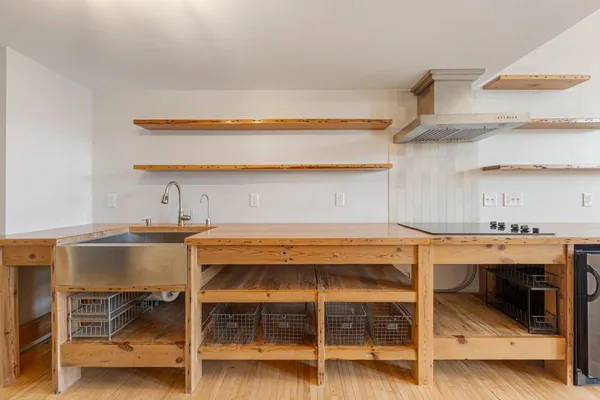 $299,900 | 500 Division Street South, Unit 7, Northfield, MN 55057