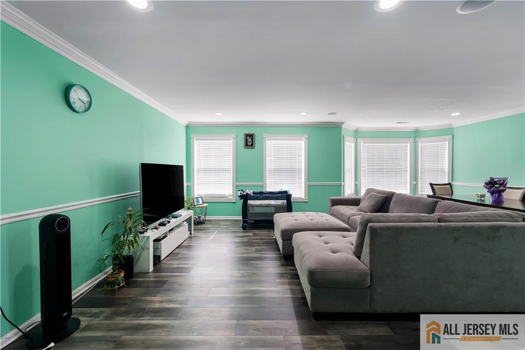 2006 Ridgeview Court, Unit 2006 Sayreville, NJ 08859 - Photo 8 of 39