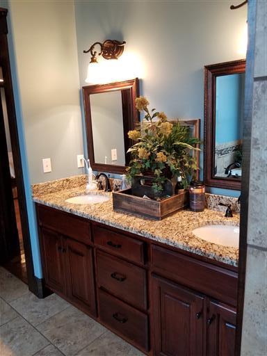 2032 Smalling Road Lafayette, TN 37083 - Photo 19 of 30 Double vanity in master bath.