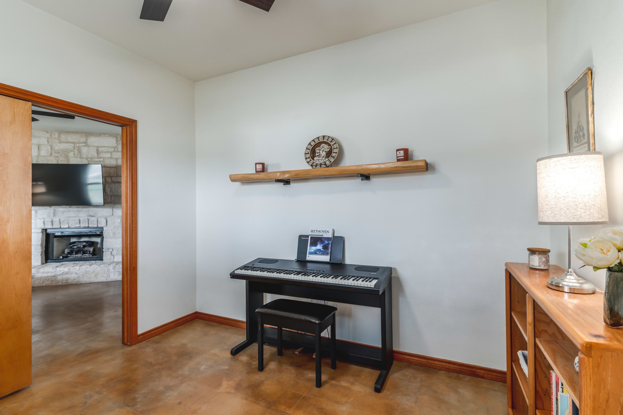 2551 Spring Valley Drive Dripping Springs, TX 78620 - Photo 18 of 28
