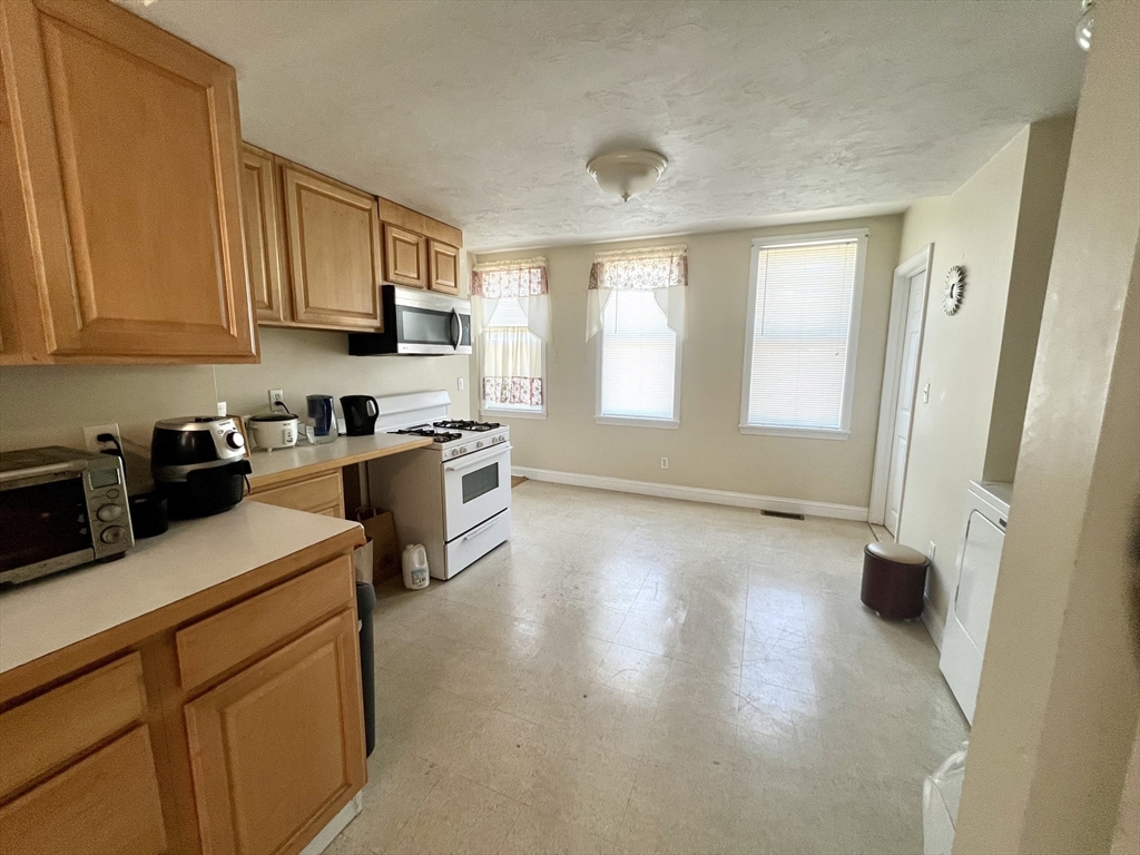 150 Sumner Street, Unit 1 Quincy, MA 02169 - Photo 5 of 13