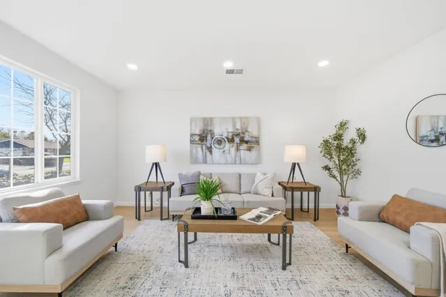 $1,500,000 | 939 Sapphire Court, San Jose, CA 95136