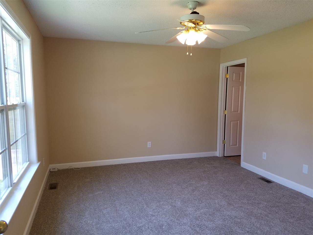 2 Barnett Street Lyman, SC 29365 - Photo 7 of 14 Gallery Image 7