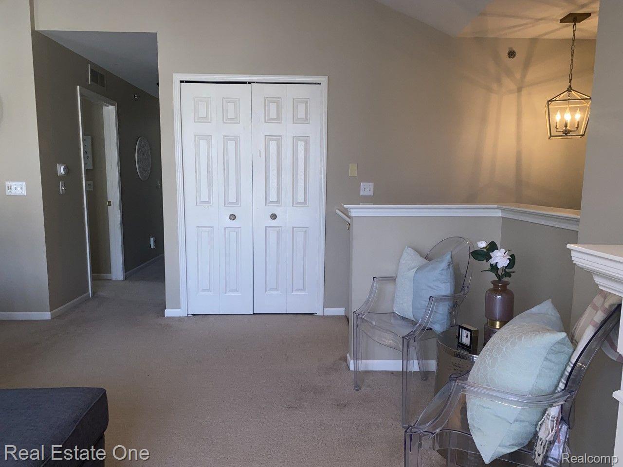 1704 Deepwood Circle Rochester, MI 48307 - Photo 25 of 51 Gallery Image 25