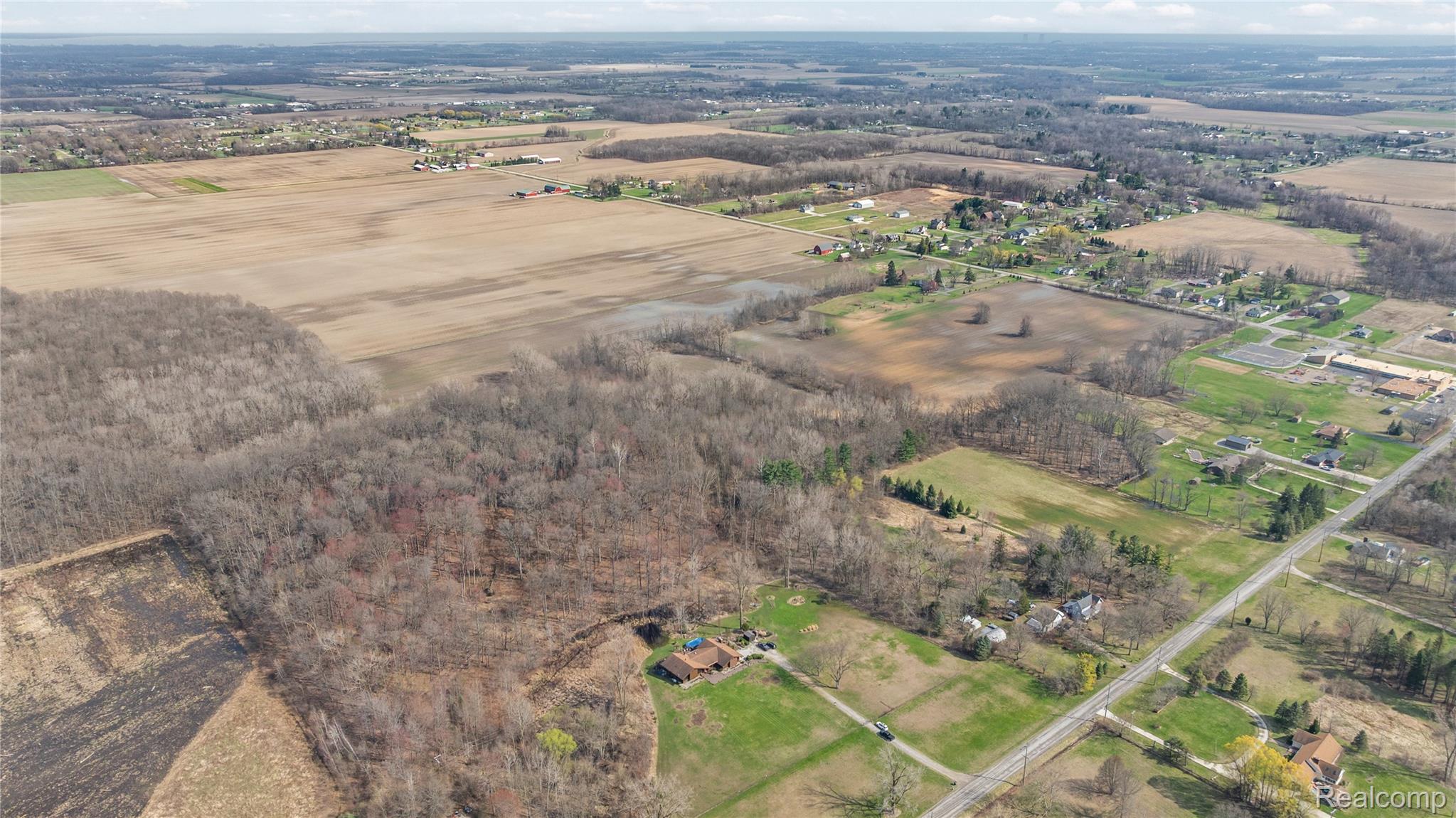 2 Carleton Rockwood Road Carleton, MI 48117 - Photo 23 of 31 (1601 Carlton Rockwood Road)-HD Drone Photography-25.jpg