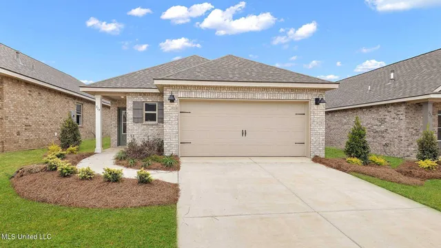 $277,900 | 404 Hidden Reed Court, Pearl, MS 39208