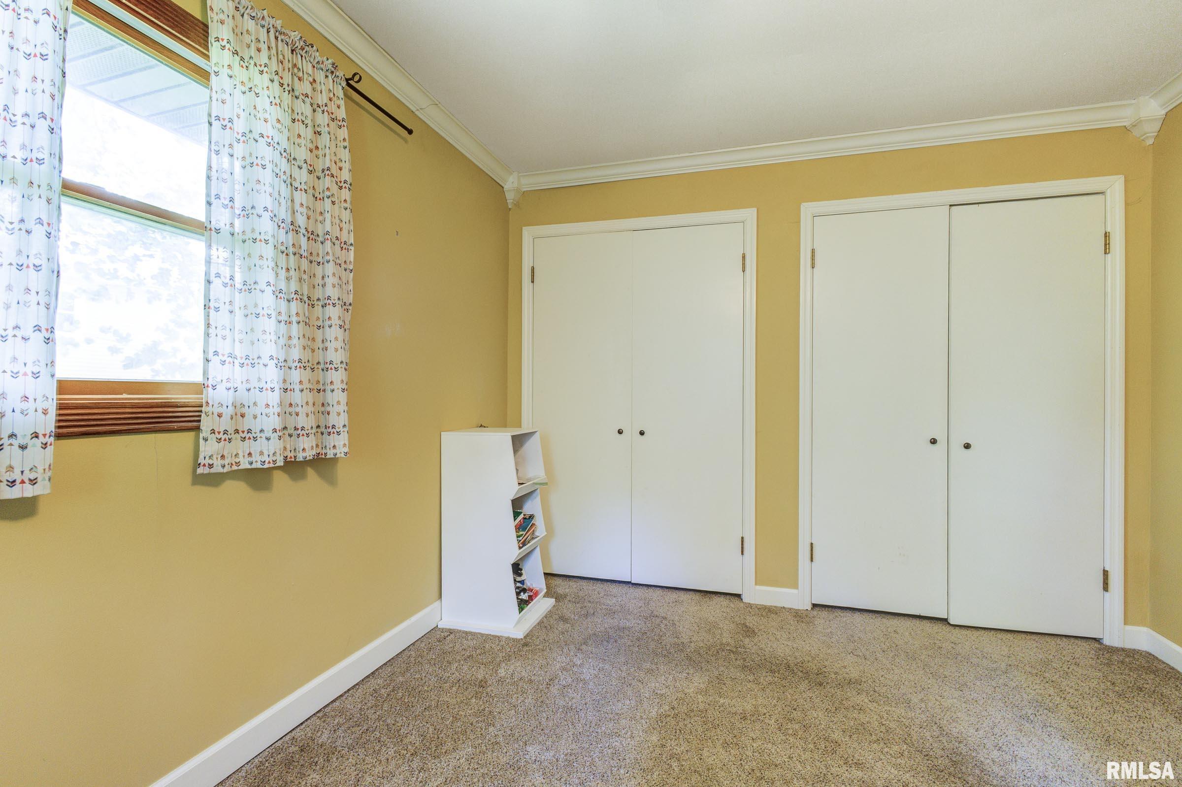 319 Robin Road Macomb, IL 61455 - Photo 26 of 34