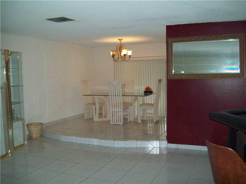 9064 Southwest 1st Street Boca Raton, FL 33428 - Photo 12 of 22 Dining Room