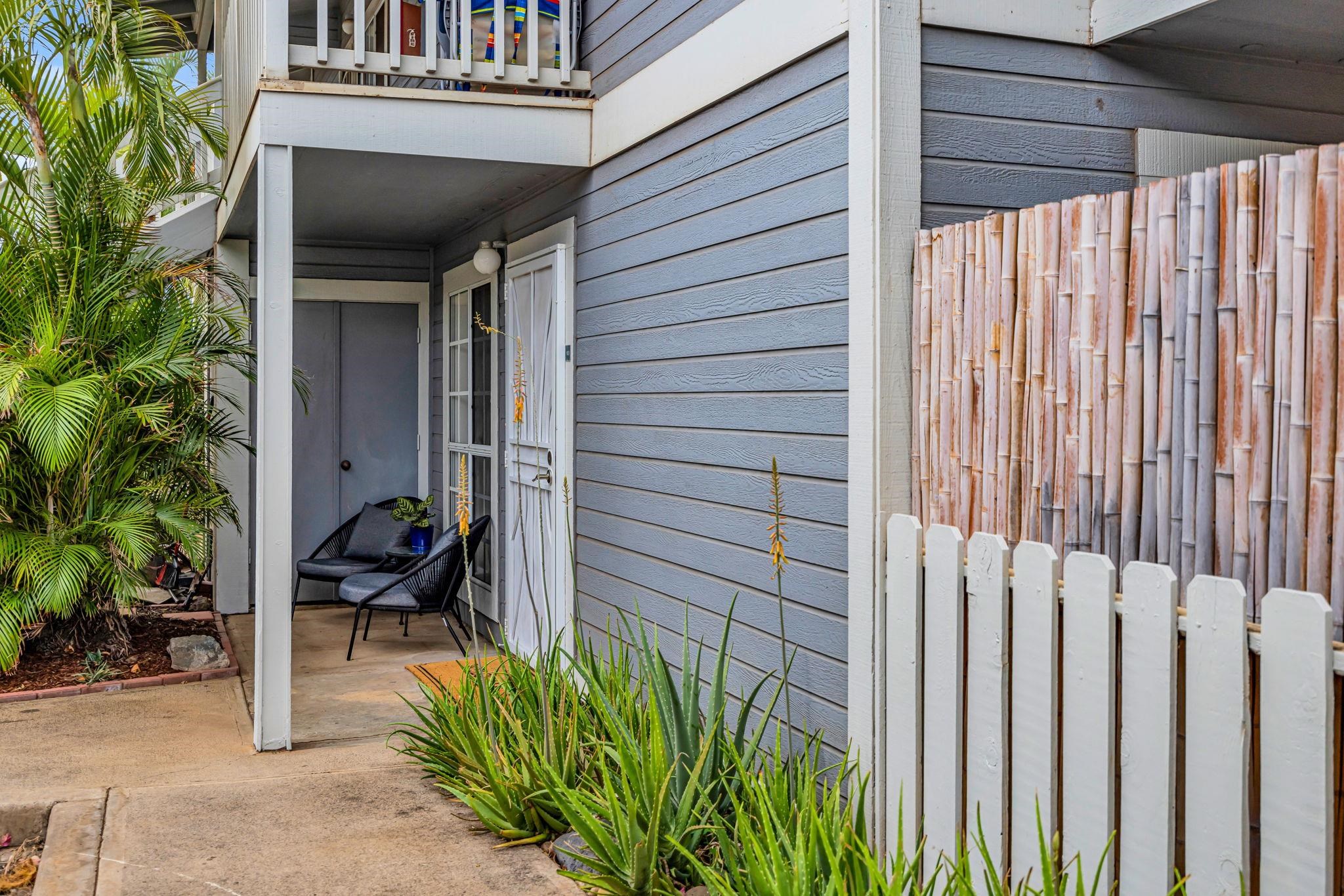 160 Keonekai Road, Unit 8103 Kihei, HI 96753 - Photo 43 of 47 a view of a house with backyard and sitting area