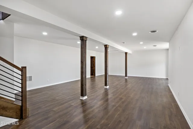 $524,900 | 734 Groveside Road, Pittstown, NY 12028