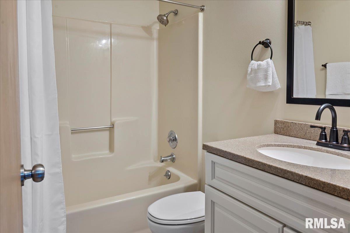 5217 Buford Street Springfield, IL 62703 - Photo 18 of 28 Gallery Image 18