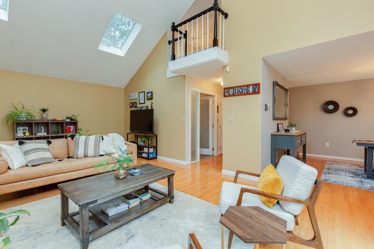 37 Standish Way Amherst, NH 03031 - Photo 23 of 50