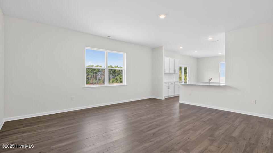 40 Charlies Bnd Way Spring Lake, NC 28390 - Photo 13 of 37 Family Room