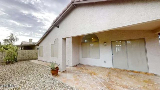 a view of an entryway