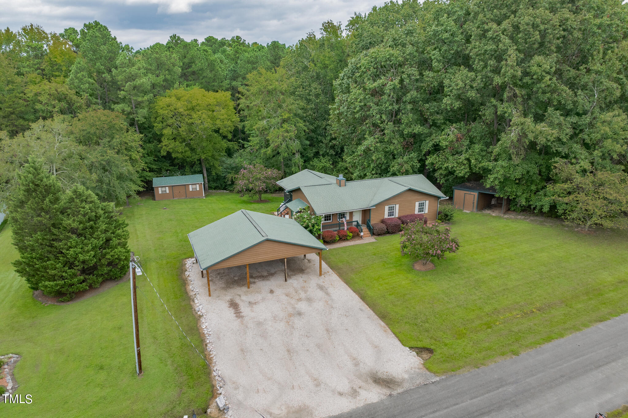 110 Lake Road Henderson, NC 27537 - Photo 30 of 36 110-Lake-Rd-29