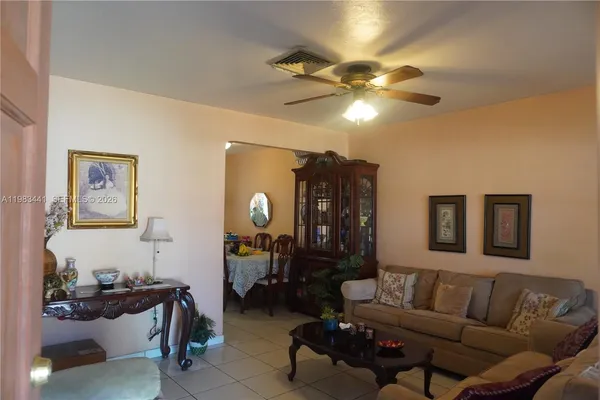 $1,500,000 | 2660 Southwest 36th Avenue, Miami, FL 33133