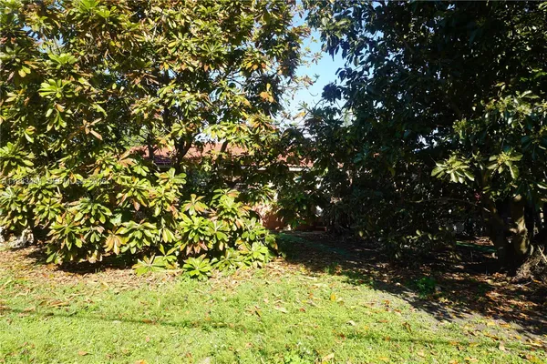 $1,500,000 | 2660 Southwest 36th Avenue, Miami, FL 33133