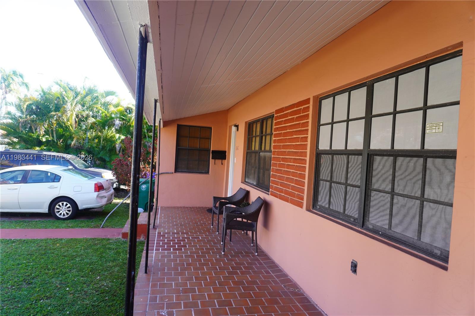 2660 Southwest 36th Avenue Miami, FL 33133 - Photo 10 of 32
