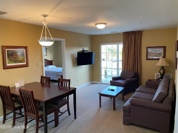 $1,700 | 490 Little River Farm Boulevard, Unit A207, Carthage, NC 28327