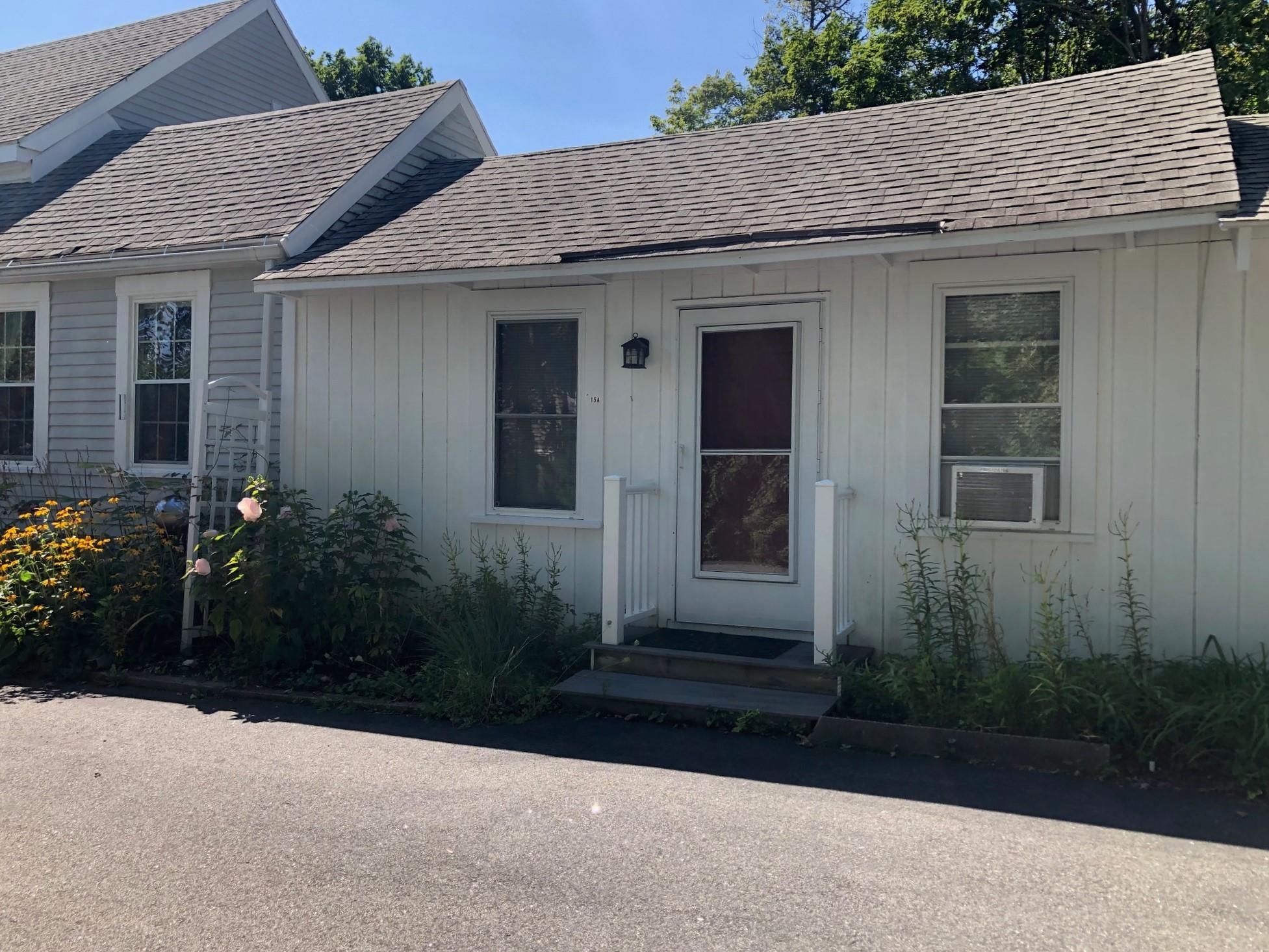 15 A Summer Street Exeter, NH 03833 - Photo 2 of 17