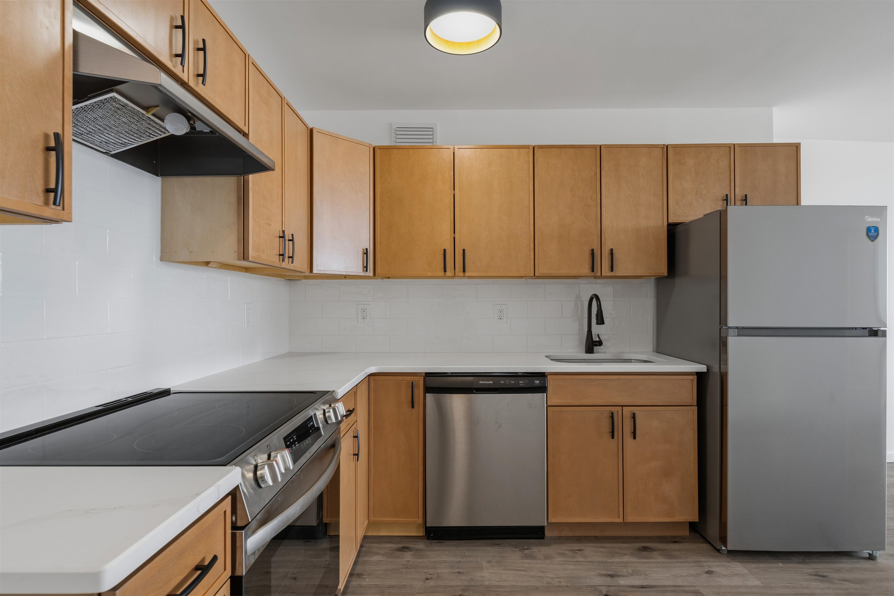 380 Mountain Road, Unit 1407 Union City, NJ 07087 - Photo 2 of 19