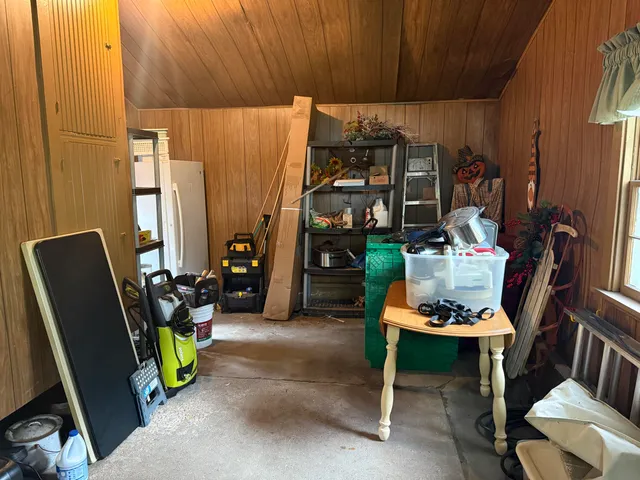 $229,000 | 109 East Pine Street, Fremont, MI 49412