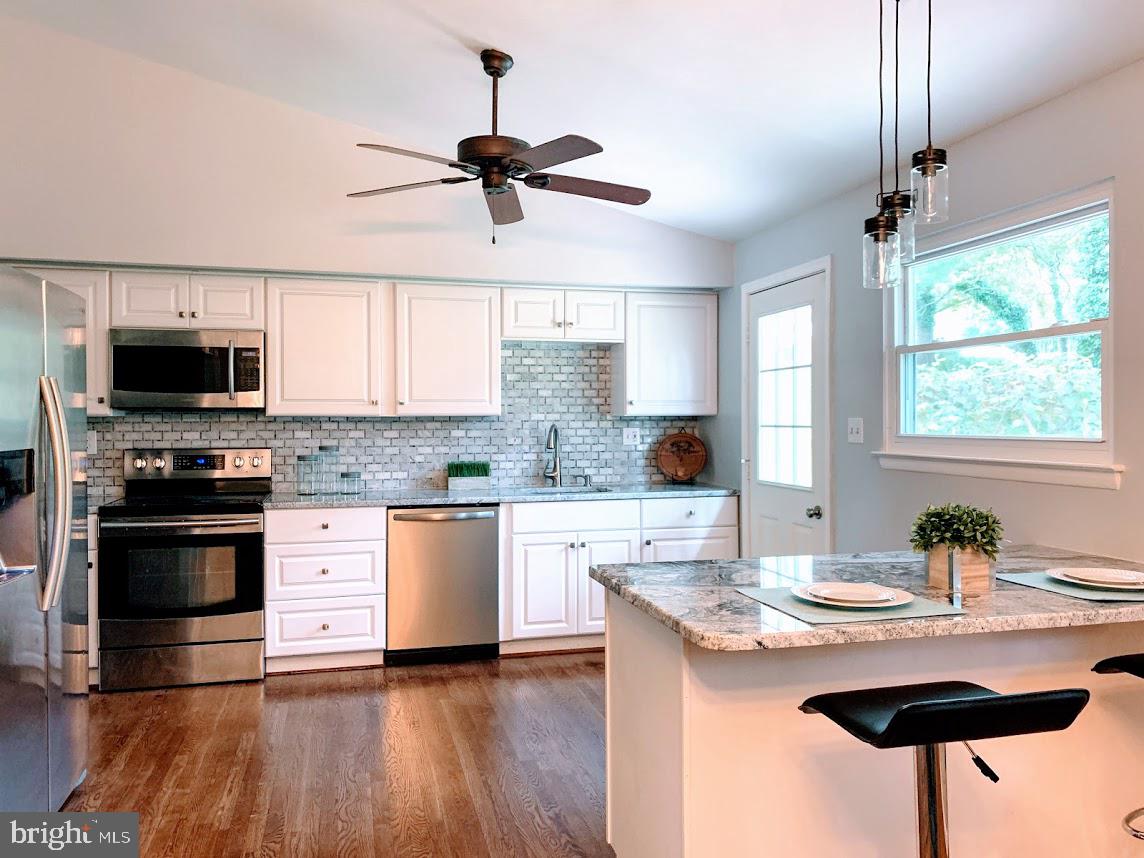 9107 Pittsfield Road Baltimore, MD 21208 - Photo 1 of 19 New kitchen /SS appliances/granite countertop