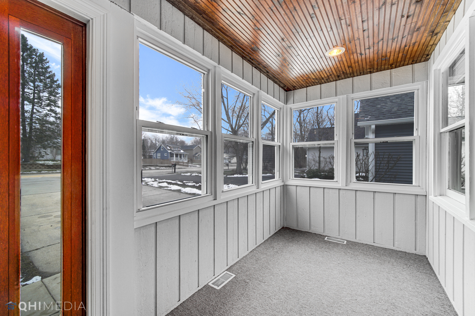 26W121 Jewell Road Wheaton, IL 60187 - Photo 3 of 28
