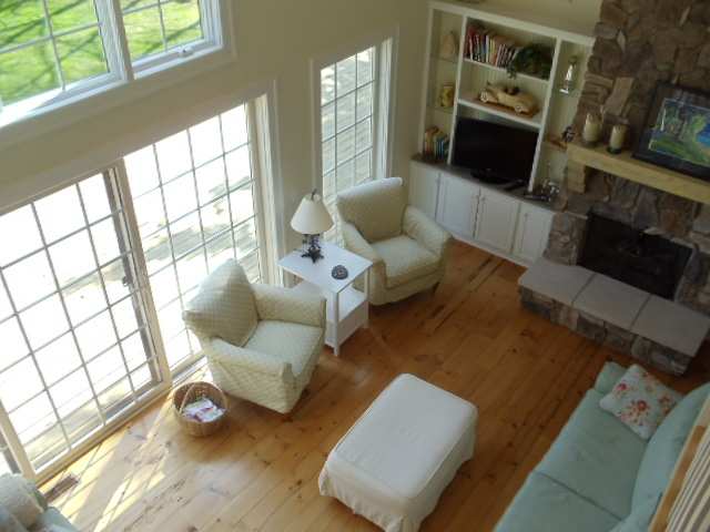 3115 Lakeshore Road Lexington, MI 48450 - Photo 18 of 30 Upstairs catwalk view