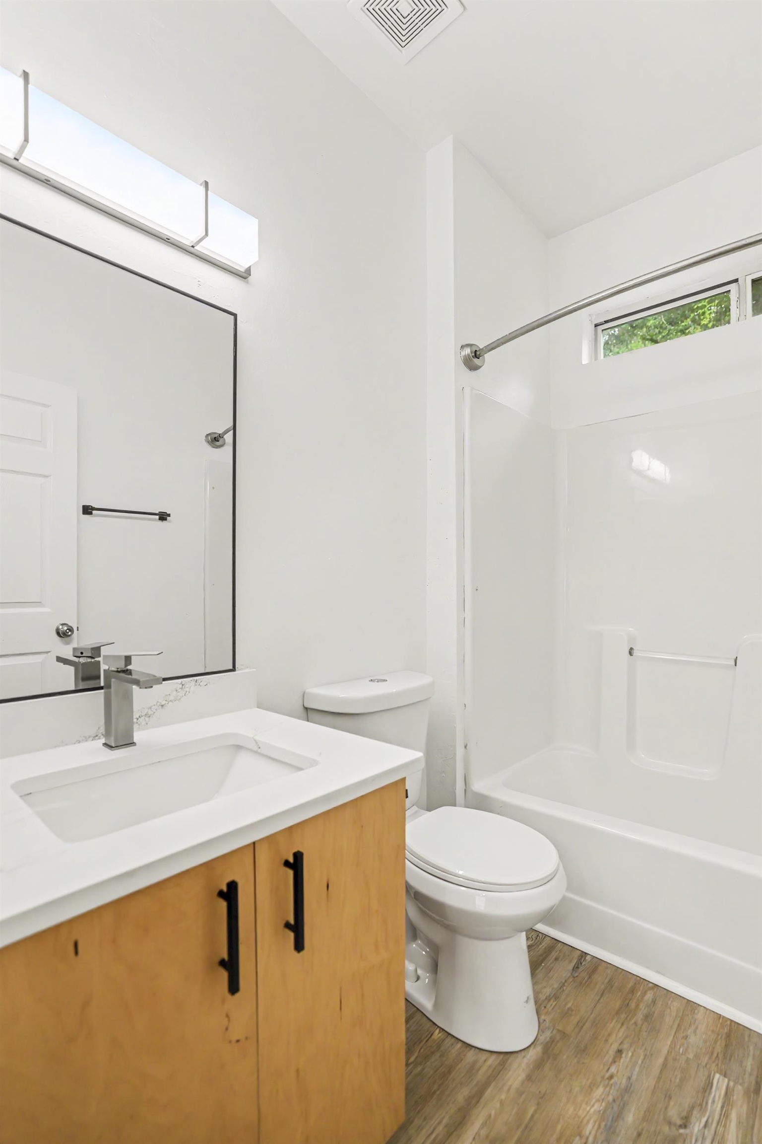 2403 Hartsfield Road, Unit 607 Tallahassee, FL 32303 - Photo 19 of 38