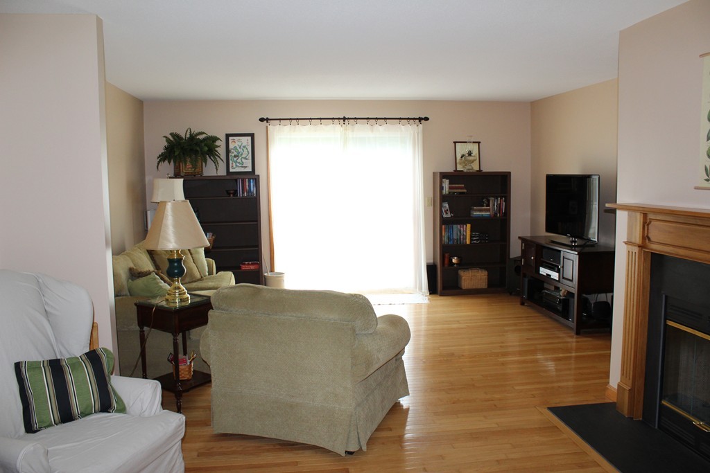 823 Little Rest Road Warren, MA 01010 - Photo 2 of 22